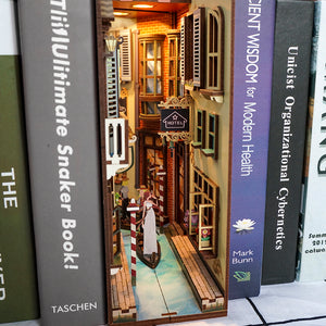 Wooden Miniature Book Nook - Venice Canal