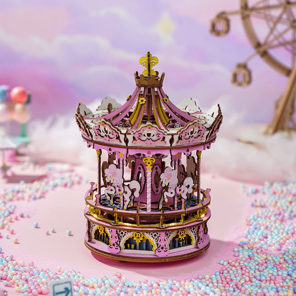 Wooden Model Music Box, Romantic Carousel (TakaraCorner.com)